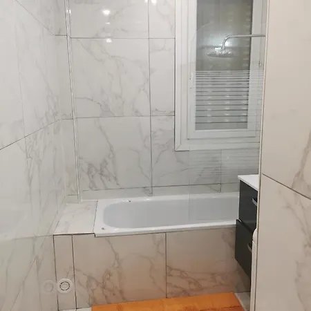 Apartamento Meubles A Lyon